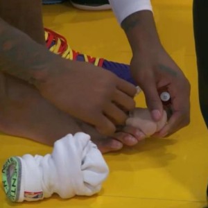 世界杯手机观看-首秀便意外伤退 德拉蒙德脚指甲脱落归期不定