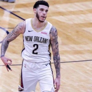 世界杯手机观看-单场8记三分！拥有投篮技能包的球哥何愁大合同？